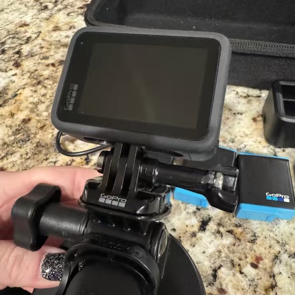 GoPro Black Underwater Camera Set with Accessories - Picture 4 of 10